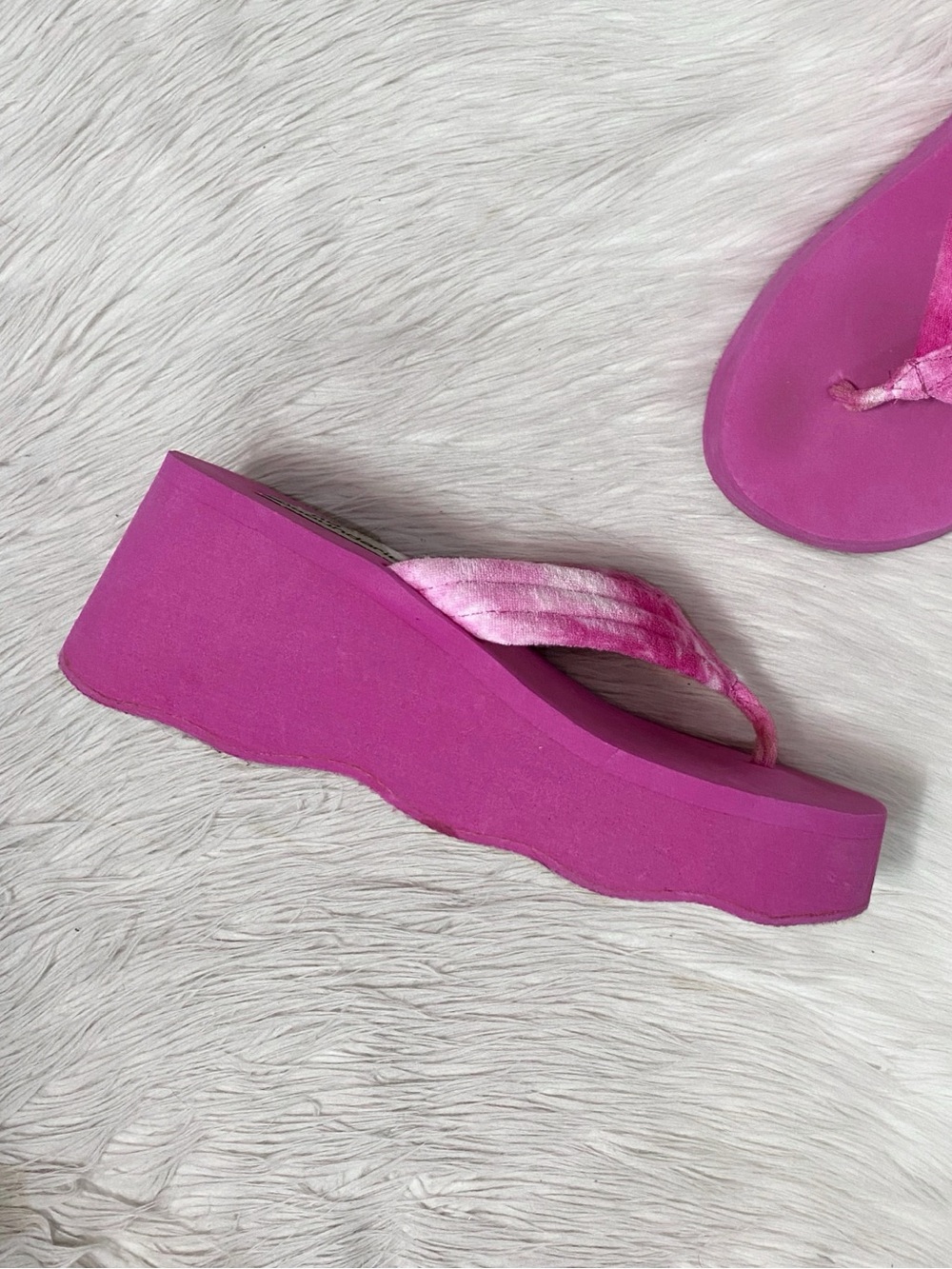 Y2K No Boundaries Hot Pink Platform Flip Flops 2000s Sandals 11 Lizzie Mcquire - Picture 2 of 9